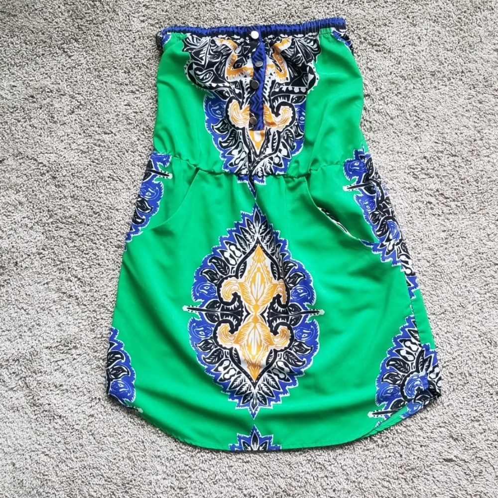 Short fun vacay dress